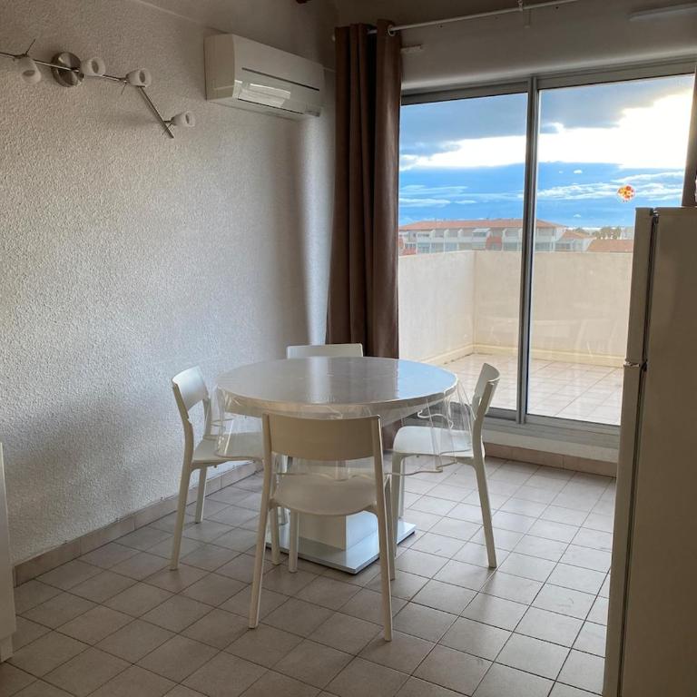 T4-72 m2 Vue Panoramique - 200 m de la plage - Etage 5 avec Ascenseur -6 pers max - Apartment mit 3 Schlafzimmern - 14