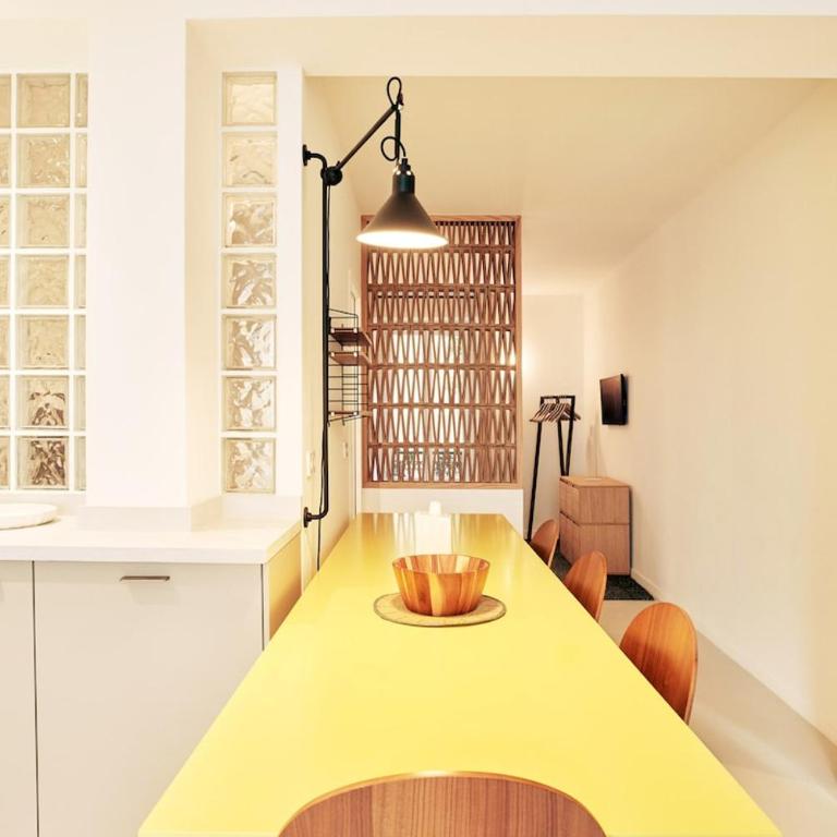 Grand studio pour 4p Paris 14 - Appartement 1 Chambre - 24