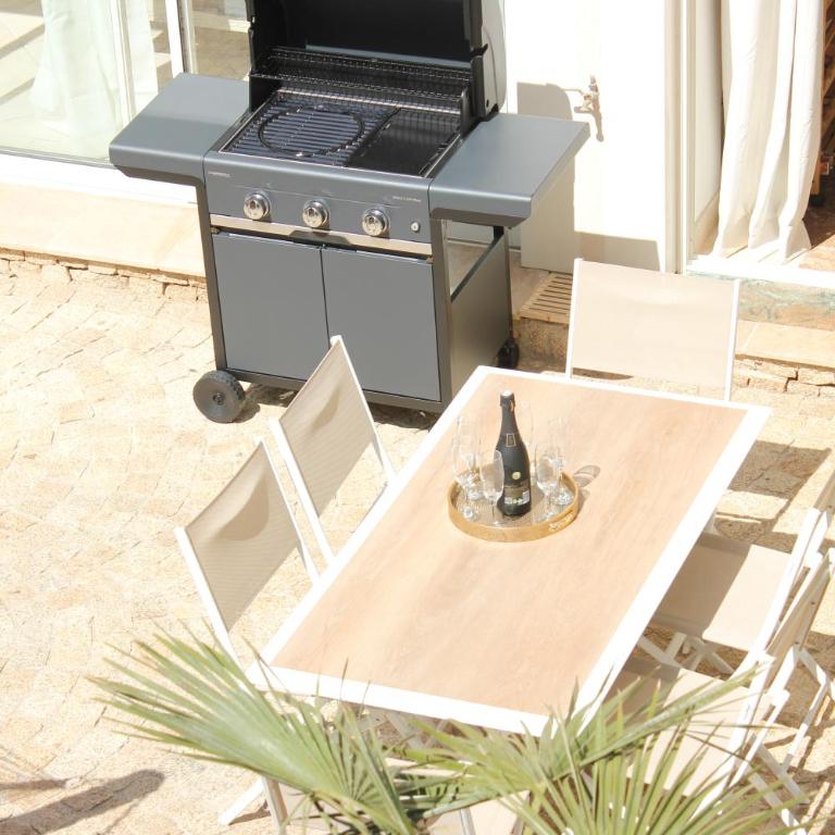 Villa Stella-Jacuzzi, Piscine, Calme-Parking - Appartement - 11