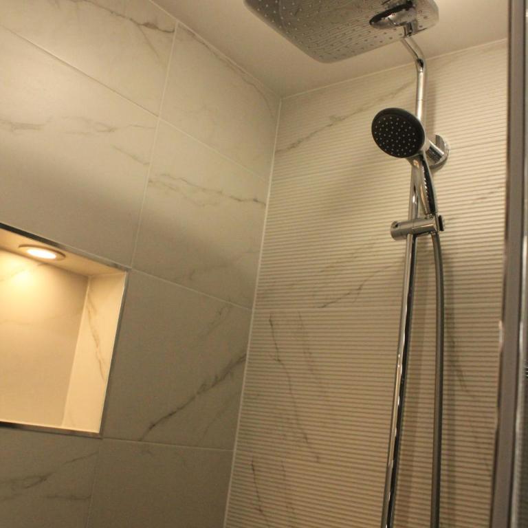 Villa Stella-Jacuzzi, Piscine, Calme-Parking - Appartement - 16