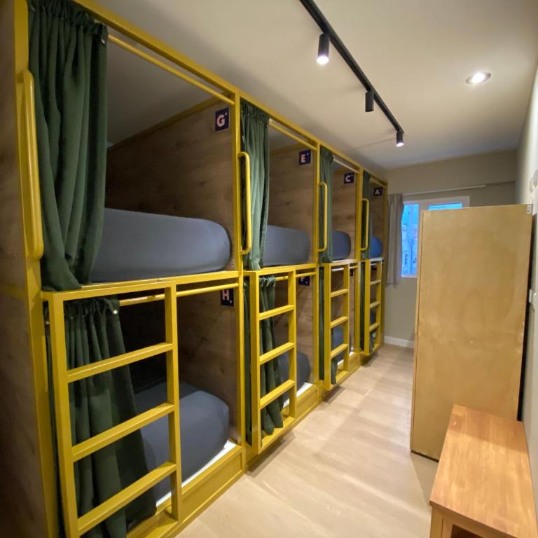 Viajero Arequipa Hostel - Bed in 8-Bed Mixed Dormitory Room - 1