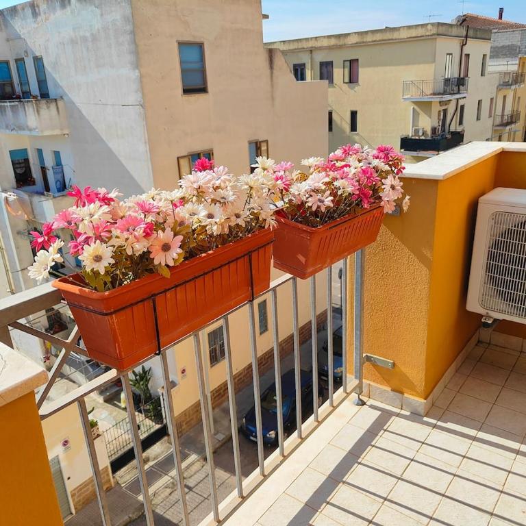 Gioia apartment near downtown - Two-Bedroom Apartment - 17