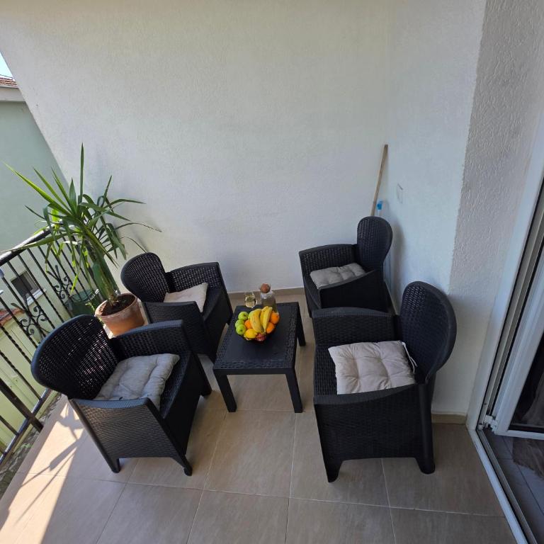 Apartmani Komatina Đenovići 2 - One-Bedroom Apartment - 3