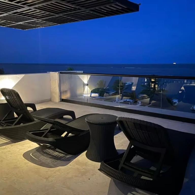 The Beach Loft - One-Bedroom Apartment - 3