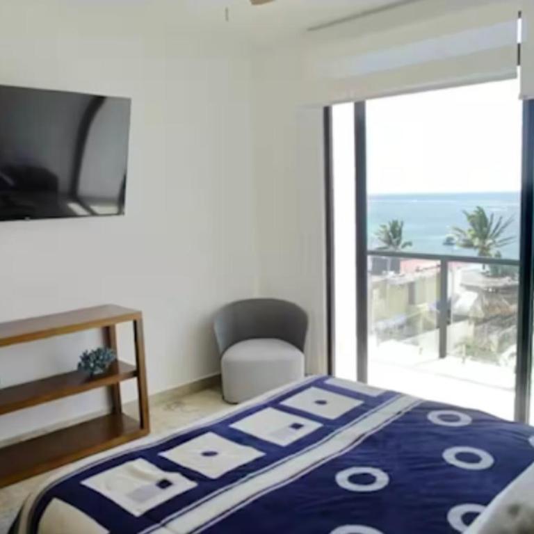 The Beach Loft - One-Bedroom Apartment - 5