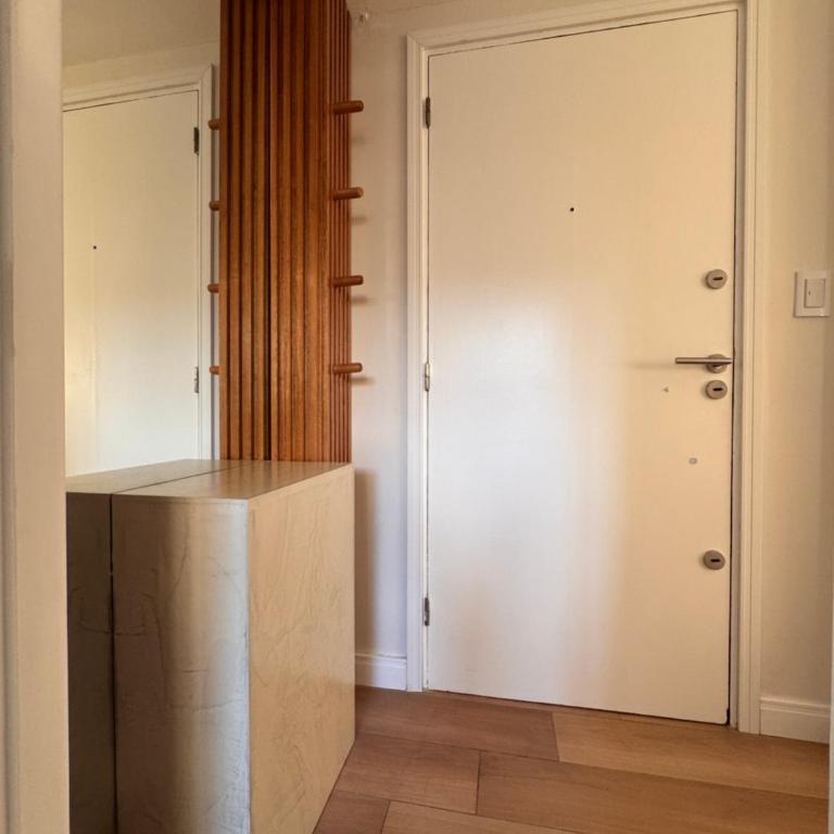 Balcón de Playa Grande - Hermoso 2 amb con cochera a la calle- Solo FAMILIAR - Apartamento de 1 dormitorio - 4