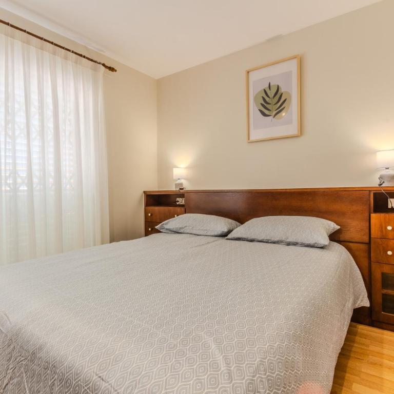 Gran Hogar Alacant - Piscina y garaje - Three-Bedroom Apartment - 6