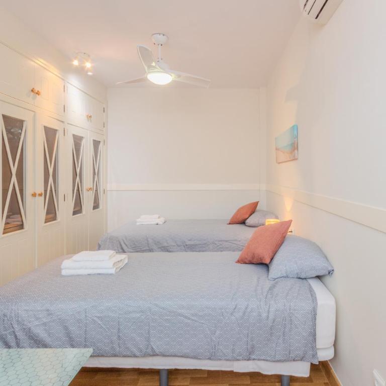Gran Hogar Alacant - Piscina y garaje - Three-Bedroom Apartment - 8