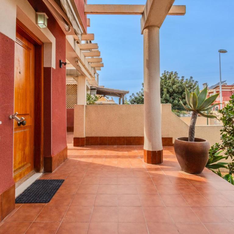 Gran Hogar Alacant - Piscina y garaje - Three-Bedroom Apartment - 45