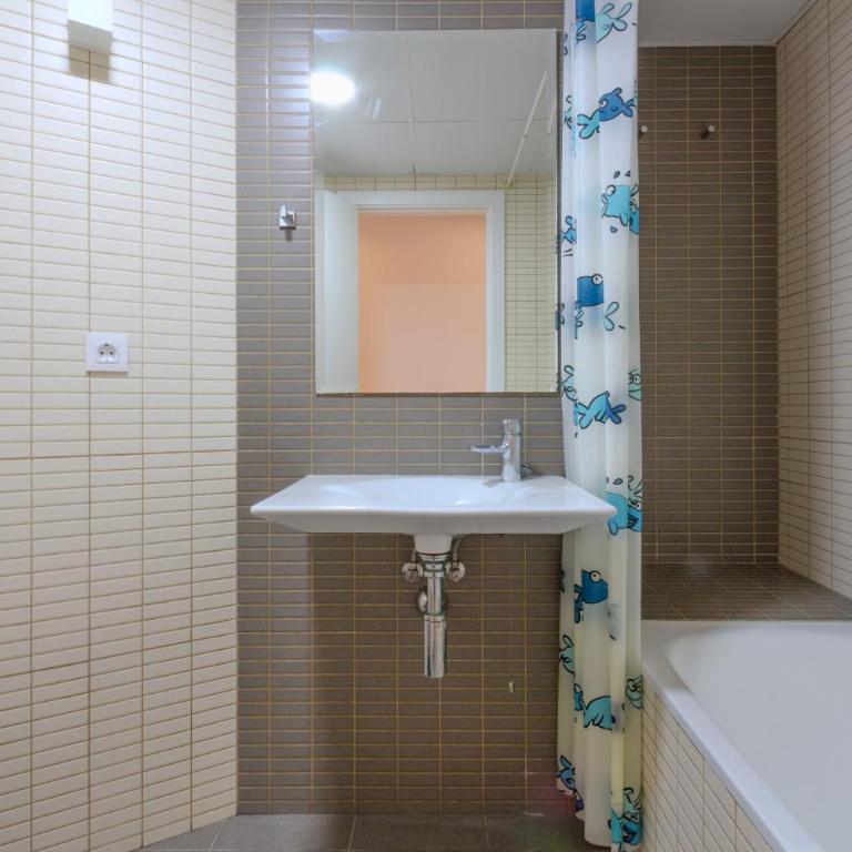 Apartamento en el centro histórico de Alicante - Two-Bedroom Apartment - 6