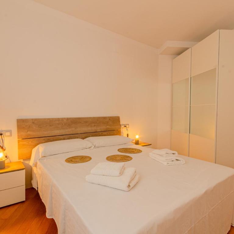 Apartamento en el centro histórico de Alicante - Two-Bedroom Apartment - 14