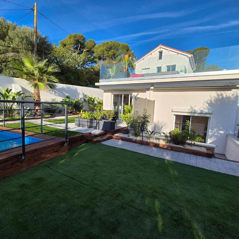 Villa Sanadream - location d'appartements Sanary - Portissol - Apartment mit 1 Schlafzimmer - 1