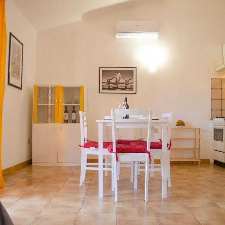 Centro San Teodoro - Appartamento con 2 Camere da Letto - 12