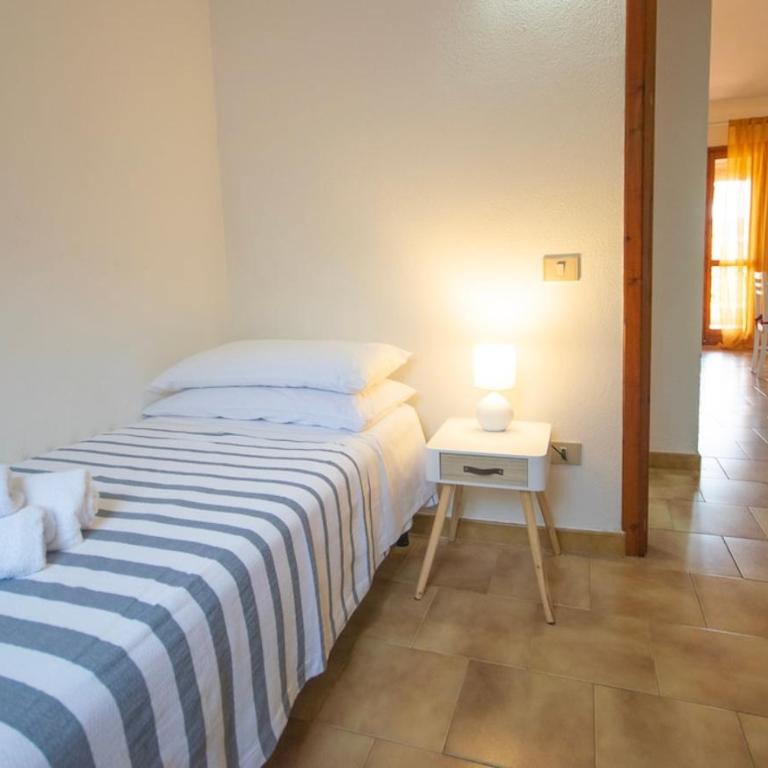 Centro San Teodoro - Appartamento con 2 Camere da Letto - 21