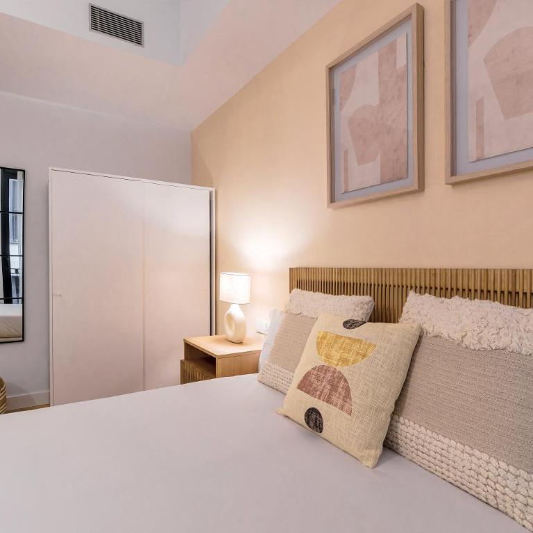CATERINA Gràcia - Three-Bedroom Deluxe Apartment - 18
