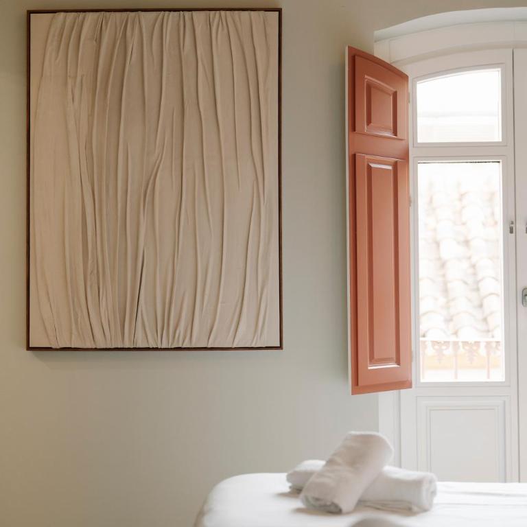 Cream Boutique Málaga - Double or Twin Room with Balcony - 3