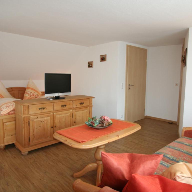 Alpenflair Ferienwohnungen "Haus Doris" - Haus mit 2 Schlafzimmern - 10