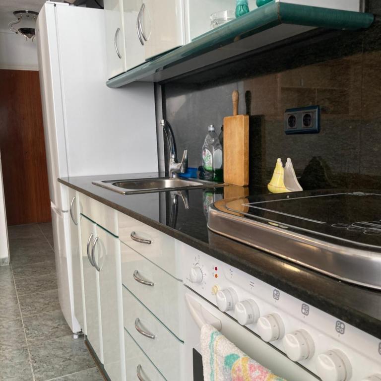 Apartamento La Pineda a 100 metros de la playa!! - One-Bedroom Apartment with View - 16
