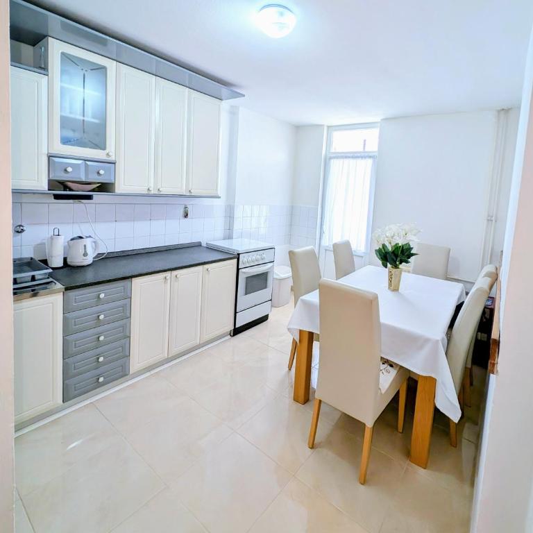 Stan na dan Mostar bijeli Brijeg - One-Bedroom Apartment - 9
