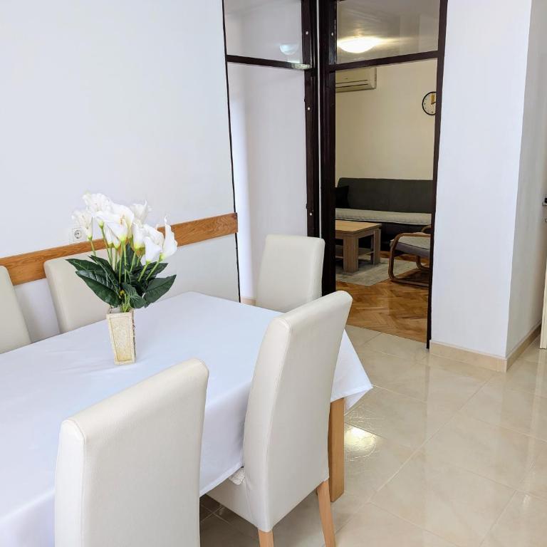 Stan na dan Mostar bijeli Brijeg - One-Bedroom Apartment - 8