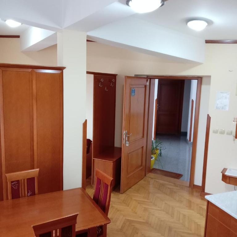Apartmani Beli Bor - Deluks Apartman sa 2 Spavaće Sobe - 5
