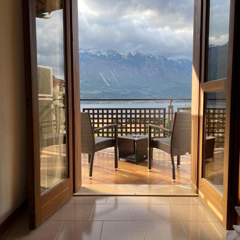 Hotel Coste - Camera Matrimoniale Superior con Vista Lago - 5