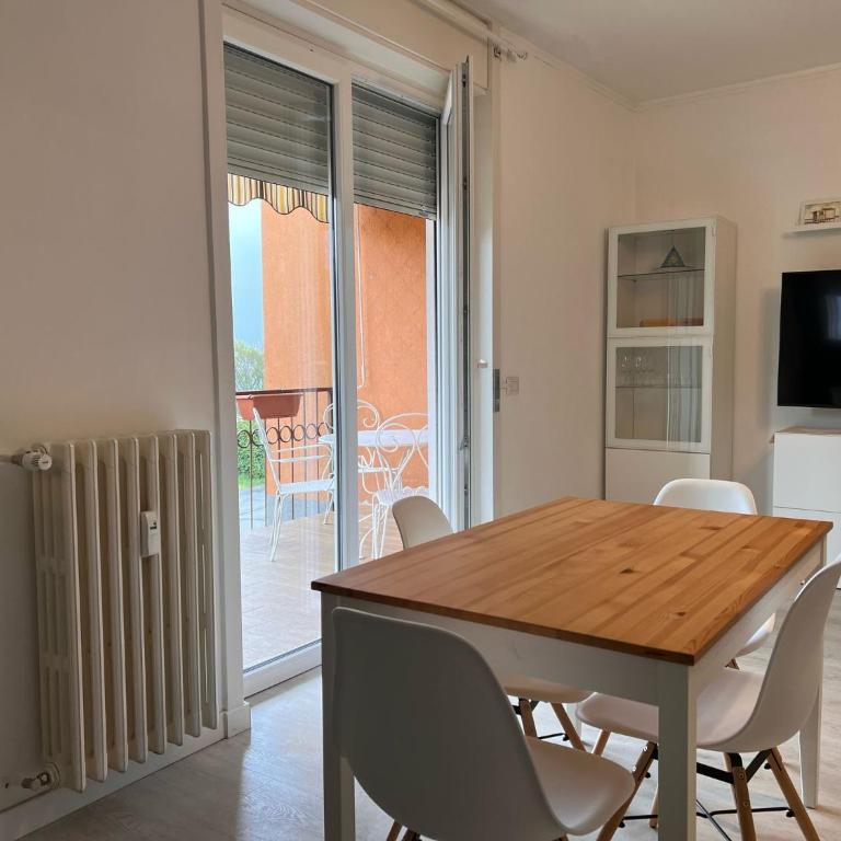 Elegant apartment Lake View - Balcony & Parking by Kibilù Affitti Brevi - Appartamento con 2 Camere da Letto e Vista Lago - 16