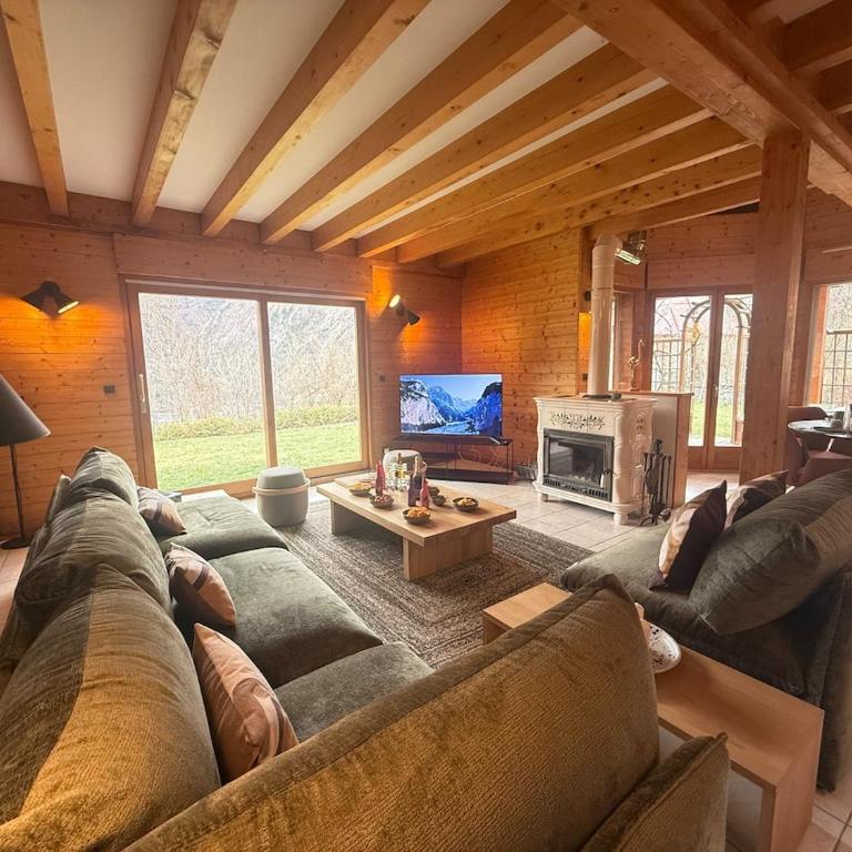 Chalet 6 Pers-Prox Cols-Vue Vallée-Jardin-BBQ - Chalet 3 Chambres - 5