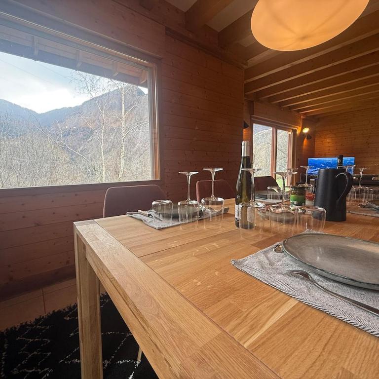 Chalet 6 Pers-Prox Cols-Vue Vallée-Jardin-BBQ - Chalet 3 Chambres - 6