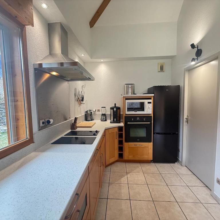 Chalet 6 Pers-Prox Cols-Vue Vallée-Jardin-BBQ - Chalet 3 Chambres - 34