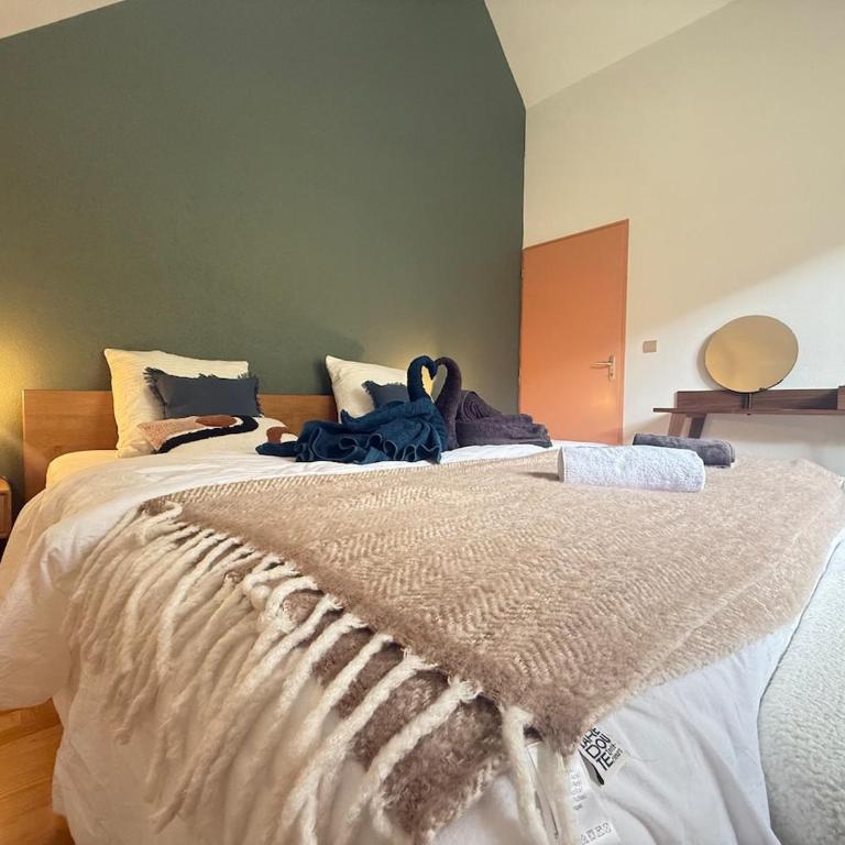Chalet 6 Pers-Prox Cols-Vue Vallée-Jardin-BBQ - Chalet 3 Chambres - 53