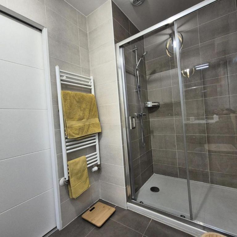 Résidence Les Jardins Du Petit Port - Chic et Cosy pour ce beau 2 pièces ! MAE-6851 - Apartamento - 5