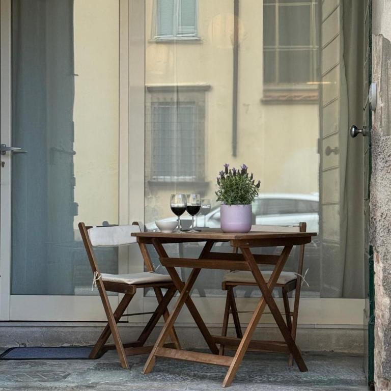 Lilla Loft - One-Bedroom Apartment - 19