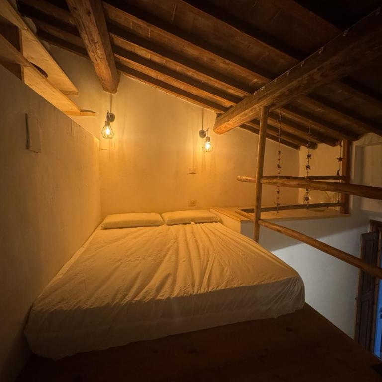 Rustico monolocale soppalcato a Firenze - Appartamento con 1 Camera da Letto - 5
