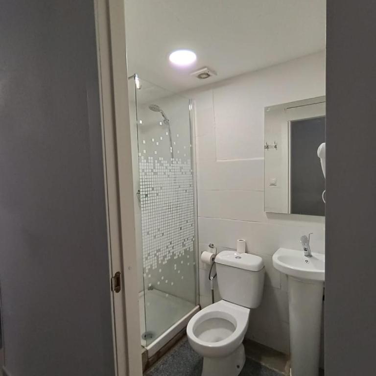 Hostal Mayor Plaza - Bed in 4-Bed Male Dormitory Room - 5
