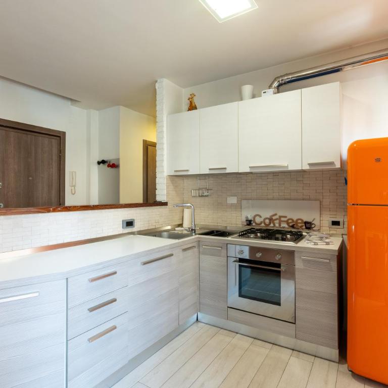 Casa Julia - Appartamento moderno in stile industriale con balcone a Roma - Appartamento con 1 Camera da Letto - 6