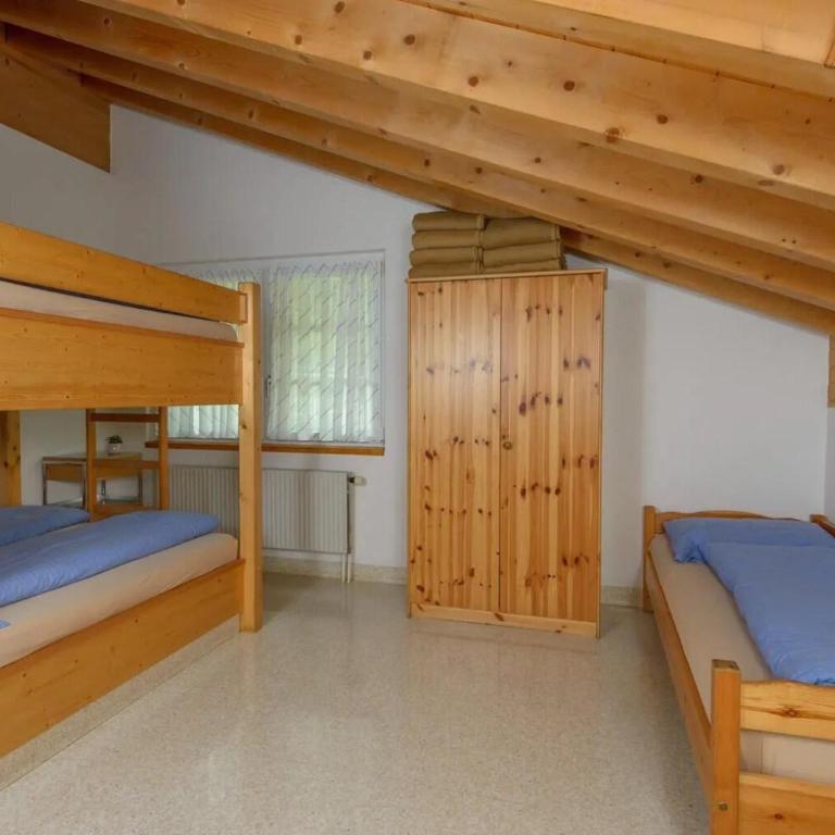 Touristenheim Bergfreude - Familienzimmer mit eigenem Bad - 1