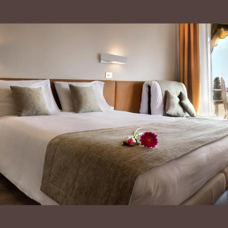 Hotel Désirée by Double Hospitality - Camera Matrimoniale/Doppia con Letti Singoli con Vista Lago. - 1