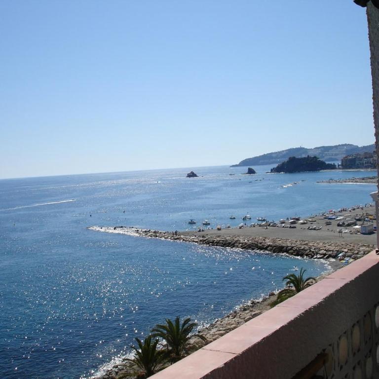 PUSHE Puerta del Mar Beach & Tradition 2 - Apartamento de 1 dormitorio - 2