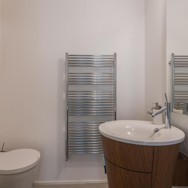 Luxury Design Loft in the historic center - Appartamento Superior con 2 Camere da Letto - 30