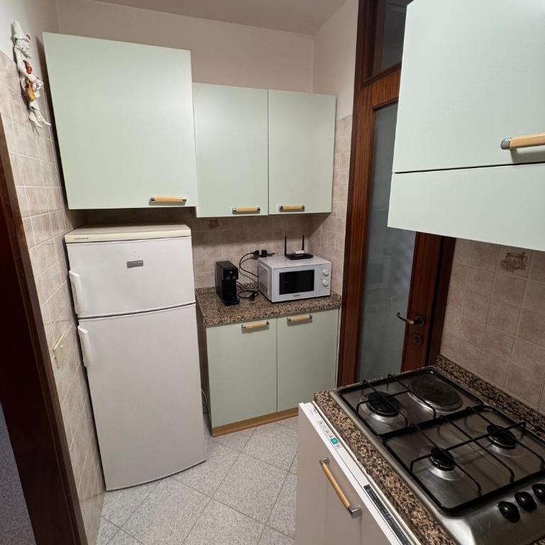 Apartment with stunning sea view - Wi-Fi, free parking, large terrace and comfort - Two-Bedroom Apartment - 28