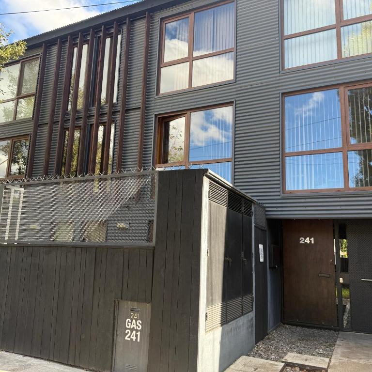 Hermoso monoambiente ubicado en el centro de SMA Ñire14 - Apartamento de 1 dormitorio - 17