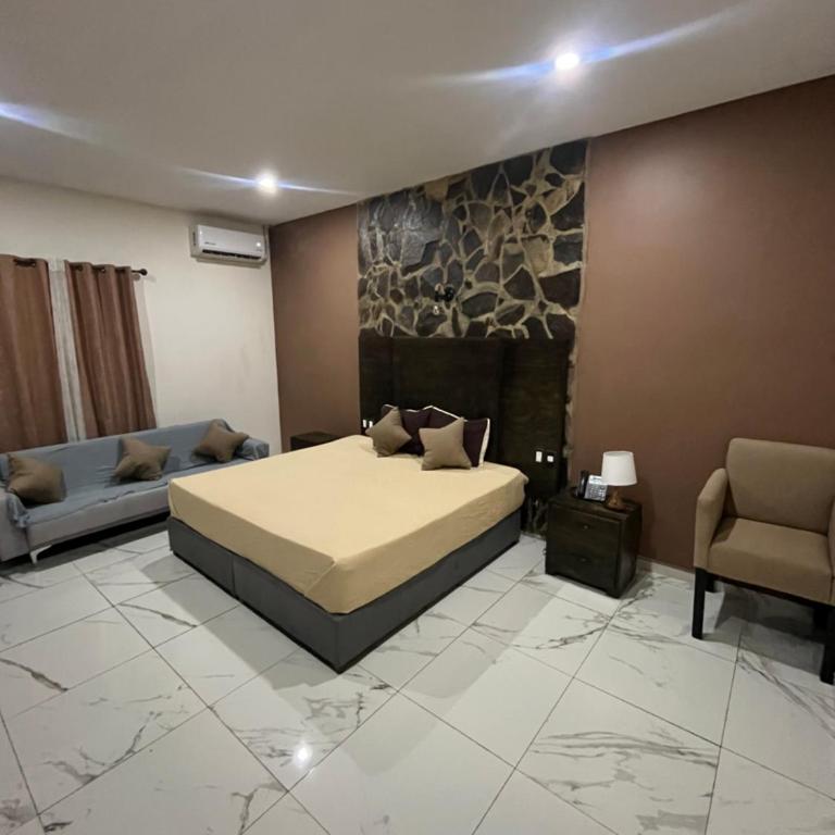 Kolombrini Hotel - Large Double Room - 4