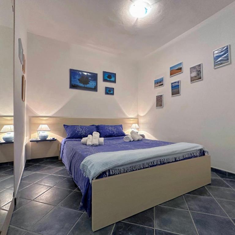 Spiaggia a 5 Minuti, Giardino e Vista Mare - Due Splendide Villette Indipendenti - Casa con 2 Camere da Letto - 8