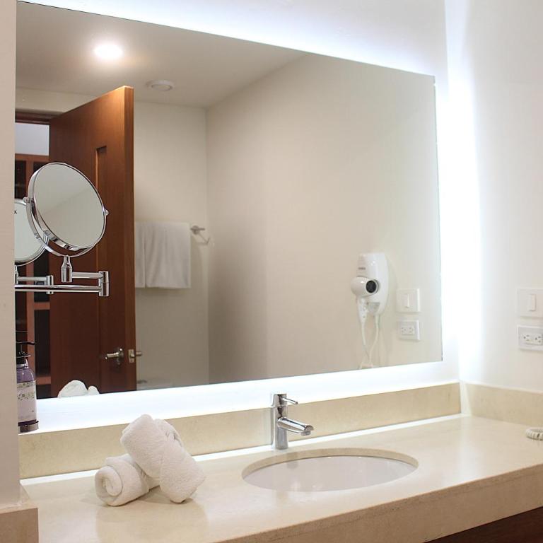 Sol de Cabo - Standard Queen Room - 7