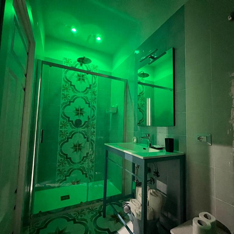 B&B Alloggio Maria - King Room with Balcony (Annex) - 4