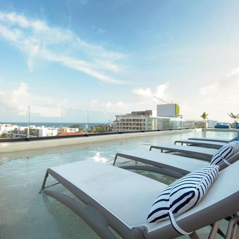 Luxury 1BR, 200m from the beach Rooftop Ocean View - Appartement - 15