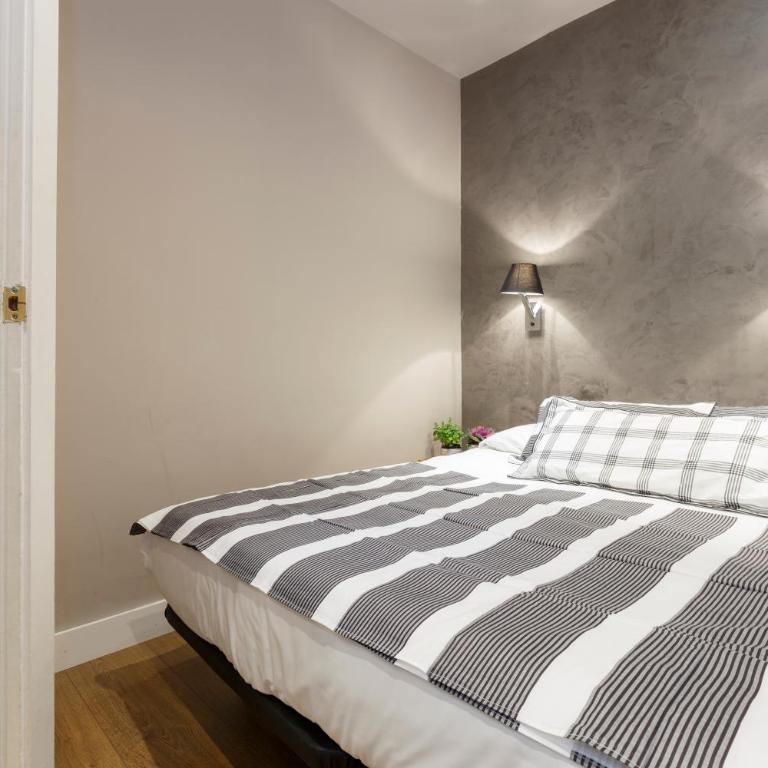 AinB Eixample-Miro Apartments - Apartamento de 2 dormitorios - 23