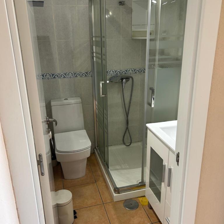 Butibamba - Two-Bedroom Apartment - 8
