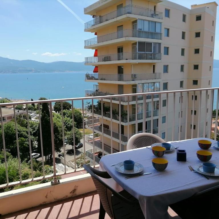 Bright 2-bedroom & beautiful sea view - Appartement 1 Chambre - 2
